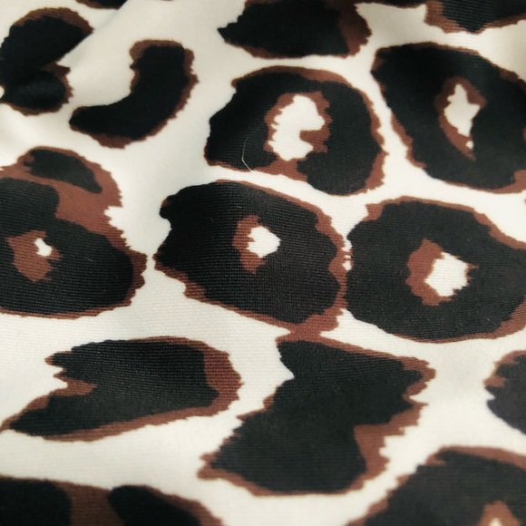 JUICY COUTURE Nailhead Animal Print one piece swimsuit - Picture 3 of 15